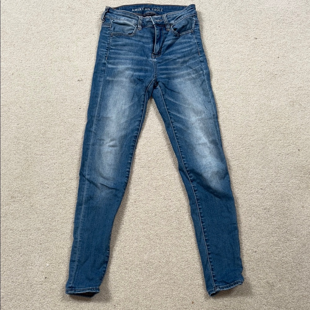 American Eagle Outfitters juniors hi rise jegging